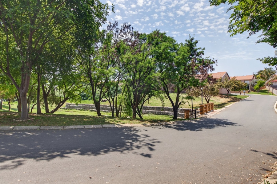 2 Bedroom Property for Sale in Noordhang Gauteng