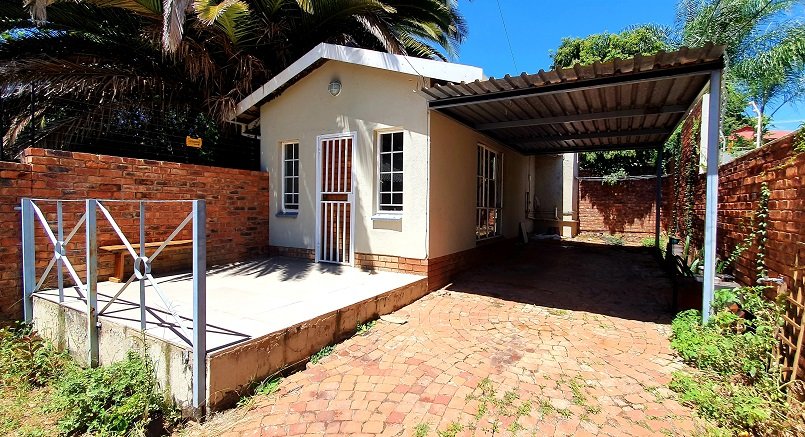 3 Bedroom Property for Sale in Nieuw Muckleneuk Gauteng