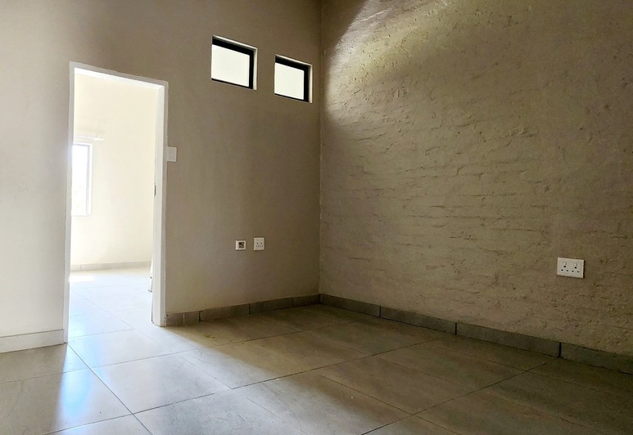 1 Bedroom Property for Sale in Die Hoewes Gauteng