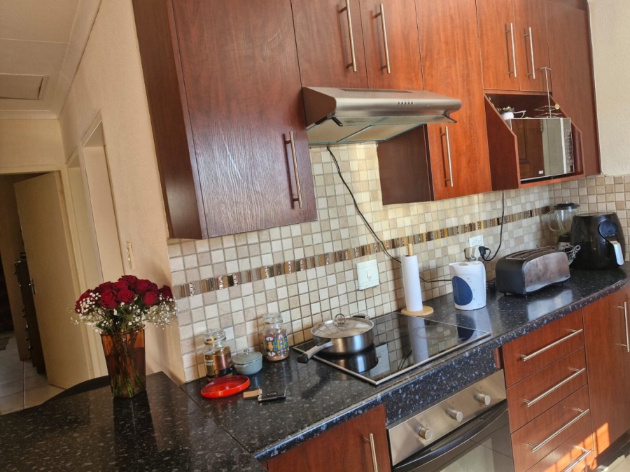 3 Bedroom Property for Sale in The Orchards Gauteng