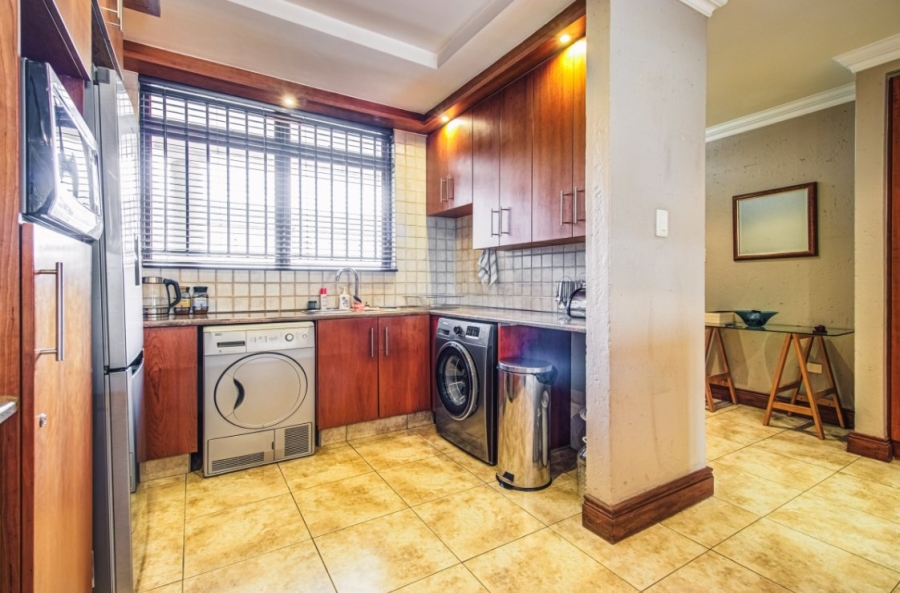 2 Bedroom Property for Sale in Bedfordview Gauteng