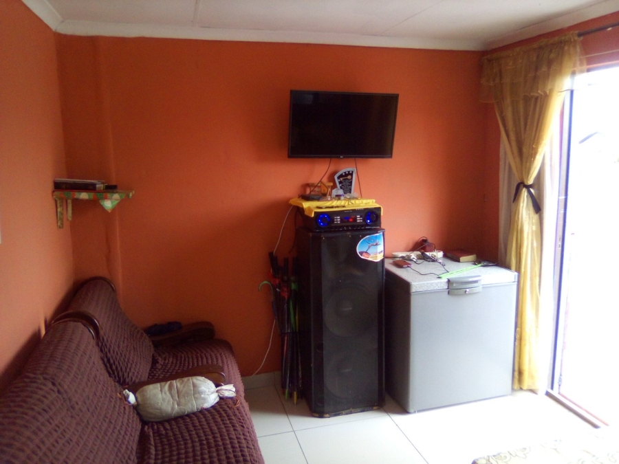 3 Bedroom Property for Sale in Lotus Gardens Gauteng