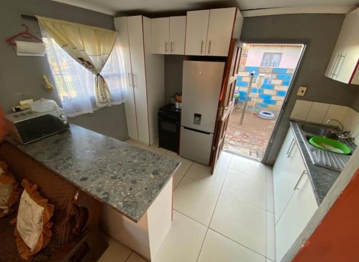 3 Bedroom Property for Sale in Lotus Gardens Gauteng