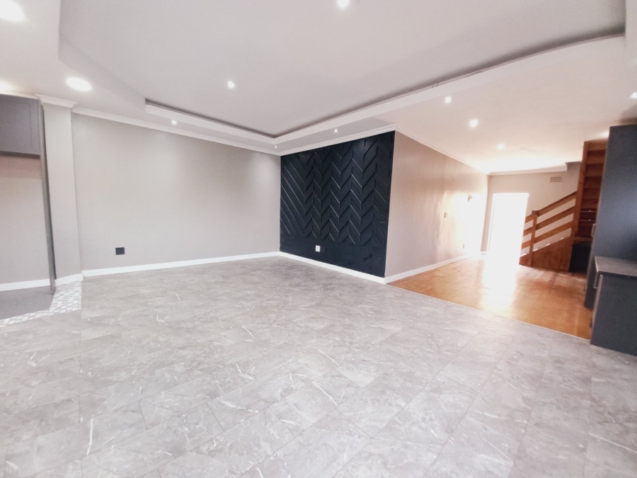 3 Bedroom Property for Sale in Solheim Gauteng