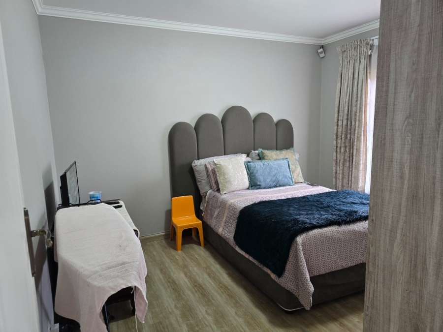 To Let 5 Bedroom Property for Rent in Comet Gauteng