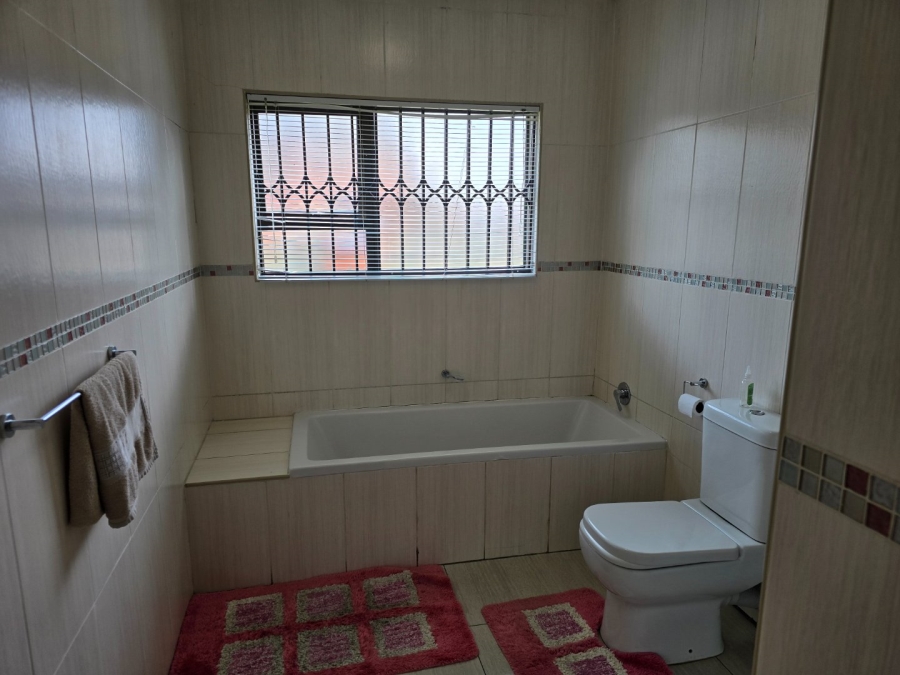 To Let 5 Bedroom Property for Rent in Comet Gauteng