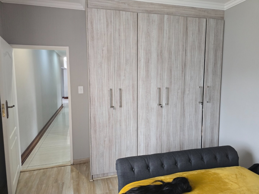 To Let 5 Bedroom Property for Rent in Comet Gauteng