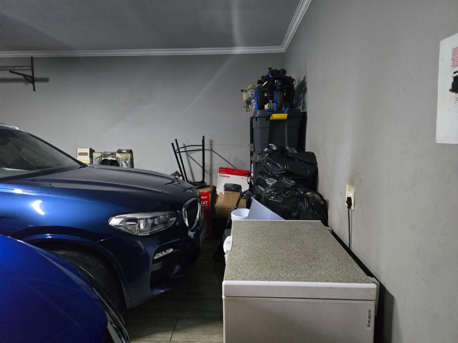 To Let 5 Bedroom Property for Rent in Comet Gauteng