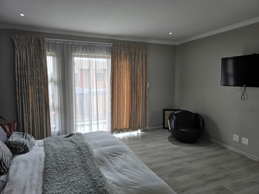 To Let 5 Bedroom Property for Rent in Comet Gauteng