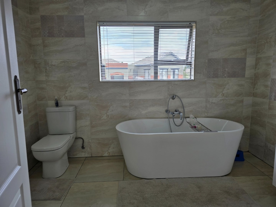 To Let 5 Bedroom Property for Rent in Comet Gauteng