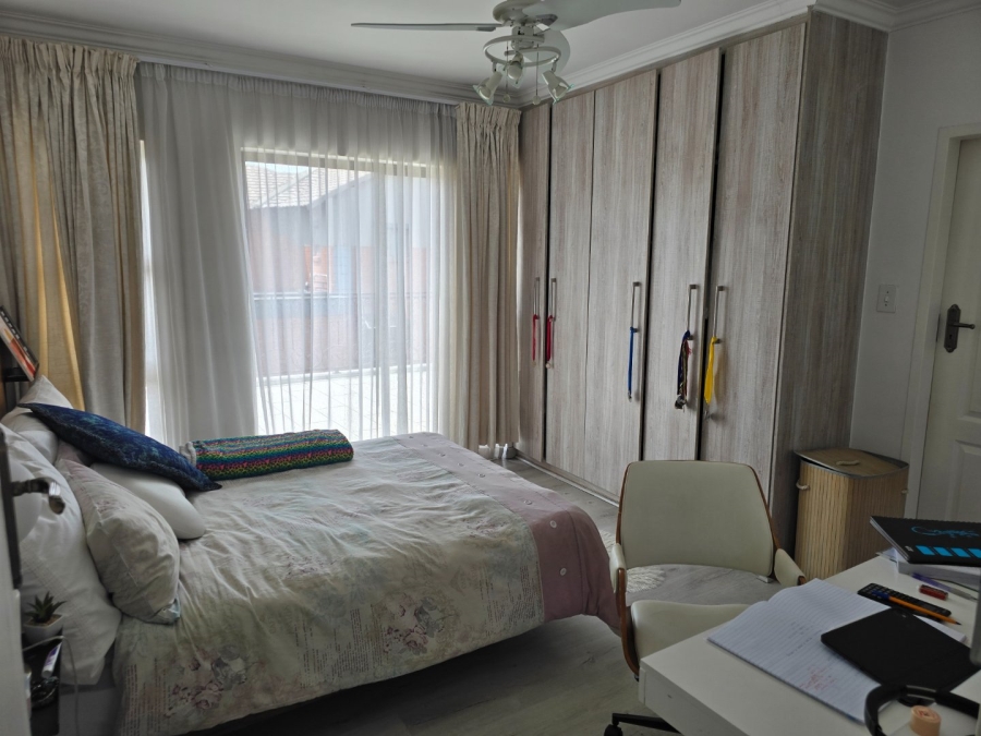 To Let 5 Bedroom Property for Rent in Comet Gauteng