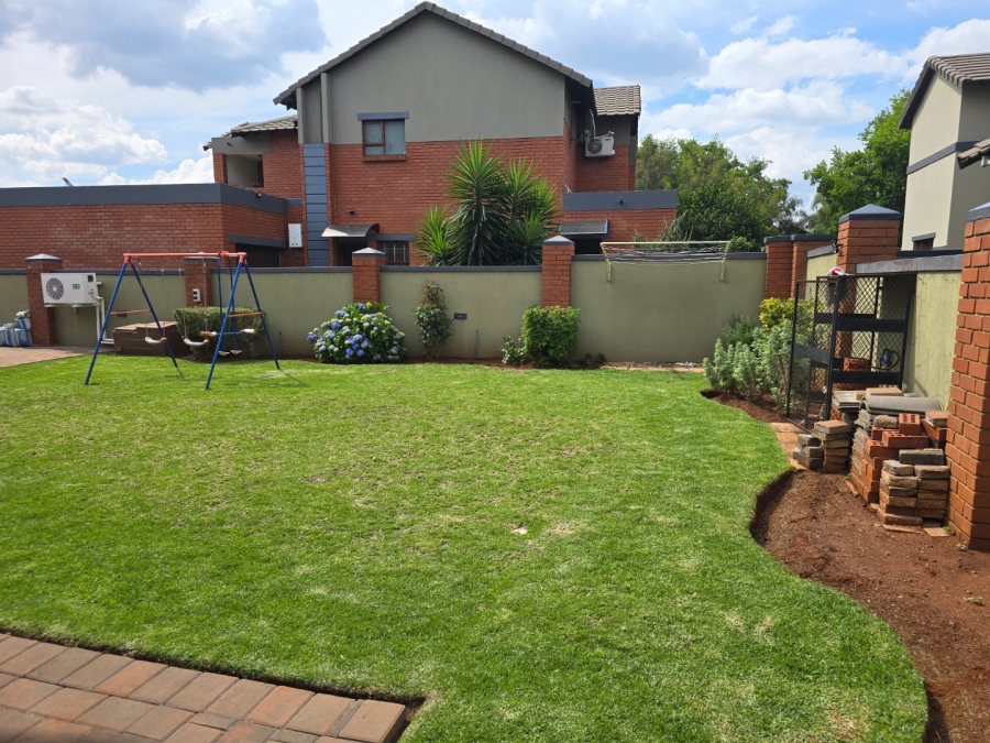 To Let 5 Bedroom Property for Rent in Comet Gauteng