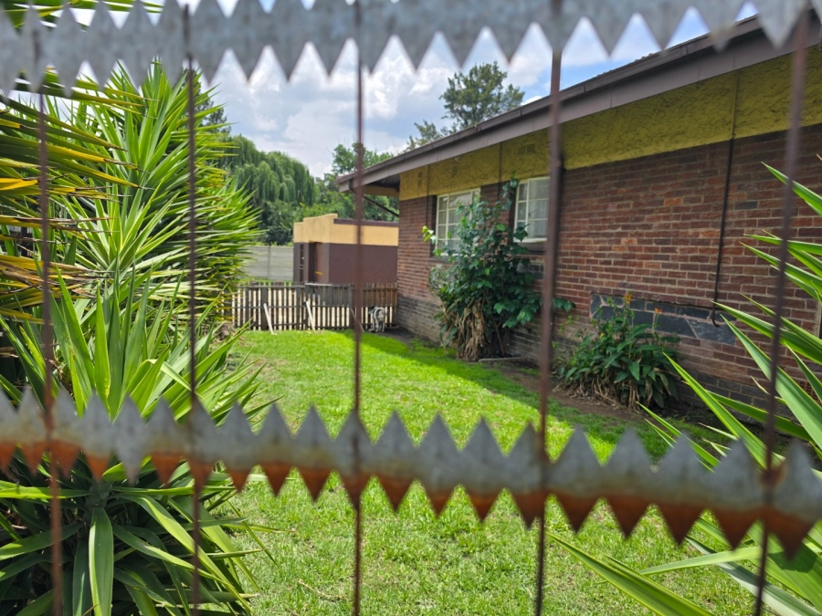To Let 2 Bedroom Property for Rent in Witfield Gauteng
