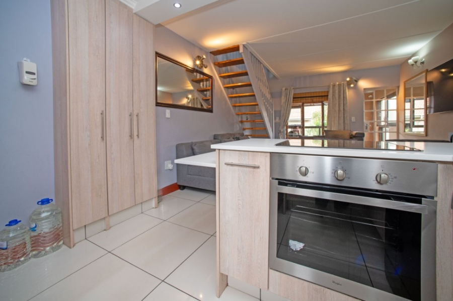 2 Bedroom Property for Sale in Bedfordview Gauteng