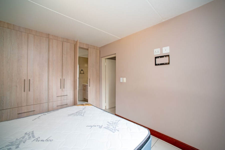 2 Bedroom Property for Sale in Bedfordview Gauteng