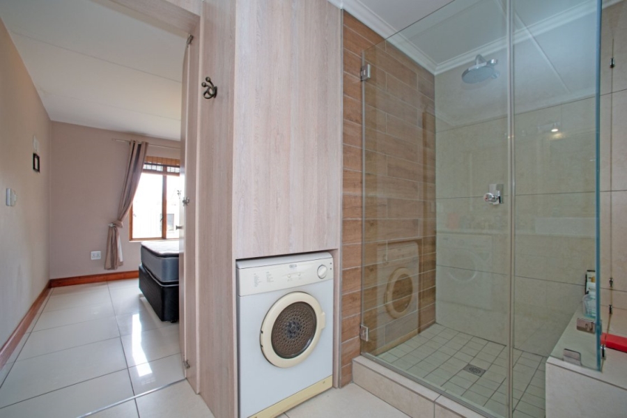 2 Bedroom Property for Sale in Bedfordview Gauteng