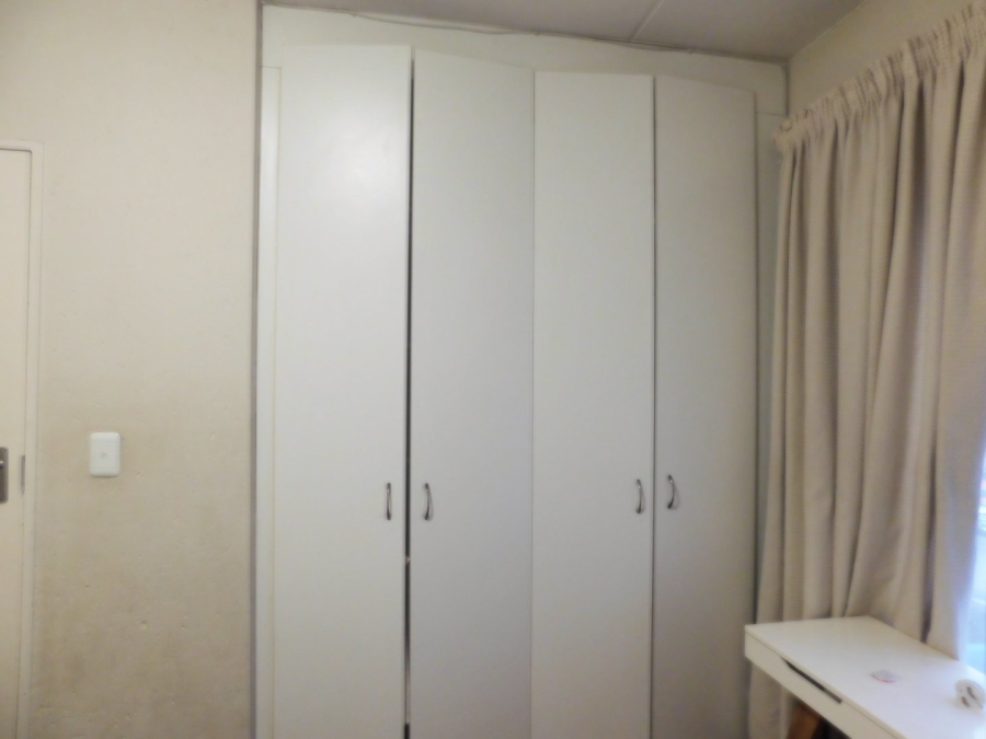 2 Bedroom Property for Sale in Comet Gauteng