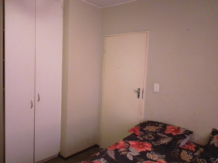 2 Bedroom Property for Sale in Comet Gauteng