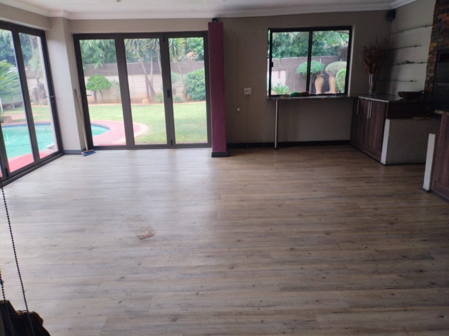 4 Bedroom Property for Sale in Petersfield Gauteng