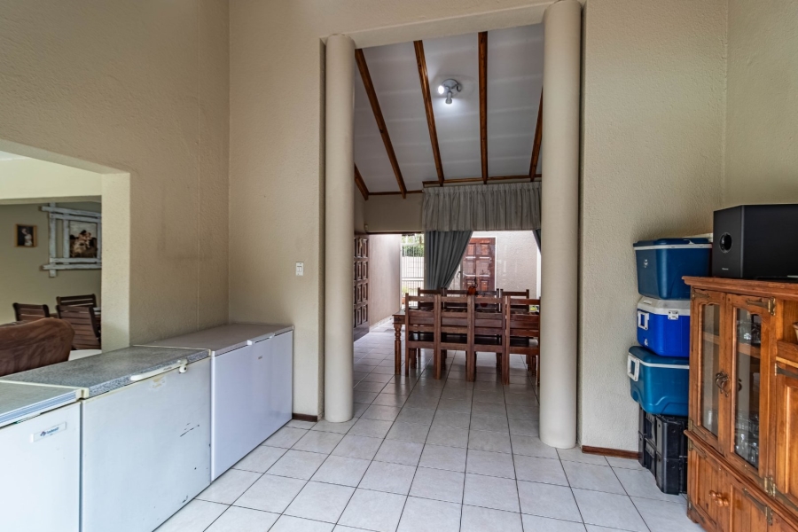 5 Bedroom Property for Sale in Eden Glen Gauteng