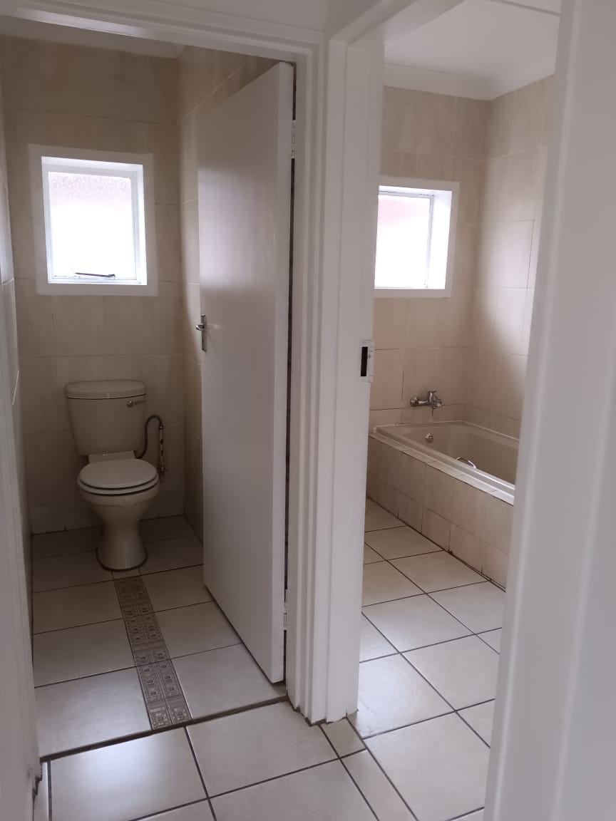 2 Bedroom Property for Sale in Witfield Gauteng