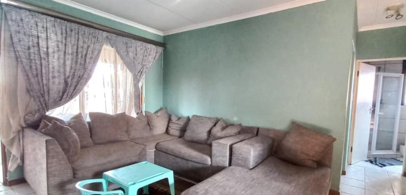  Bedroom Property for Sale in Helderwyk Gauteng