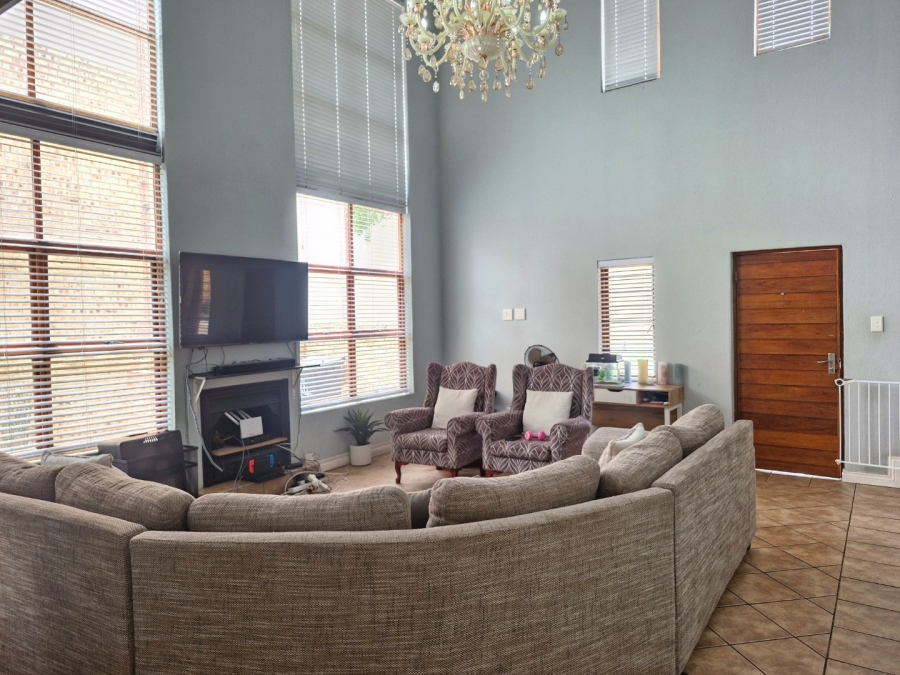 3 Bedroom Property for Sale in Carlswald North Estate Gauteng