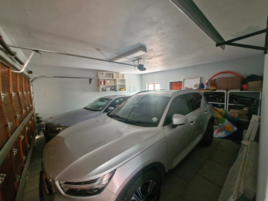 3 Bedroom Property for Sale in Carlswald North Estate Gauteng