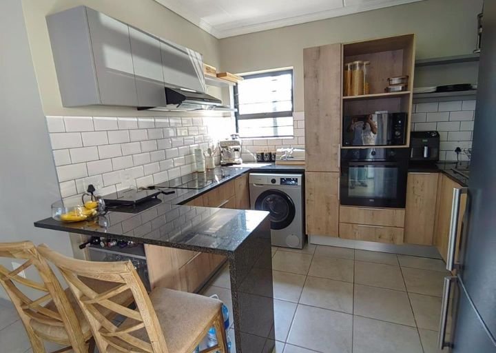 4 Bedroom Property for Sale in Lotus Gardens Gauteng