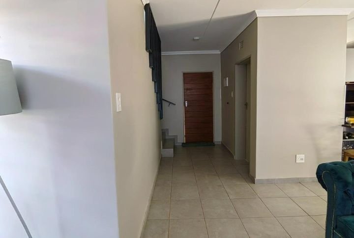 4 Bedroom Property for Sale in Lotus Gardens Gauteng