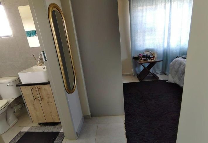 4 Bedroom Property for Sale in Lotus Gardens Gauteng