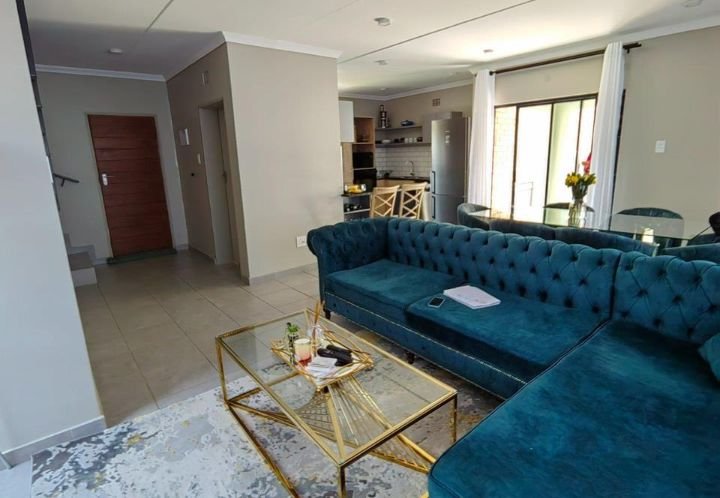 4 Bedroom Property for Sale in Lotus Gardens Gauteng