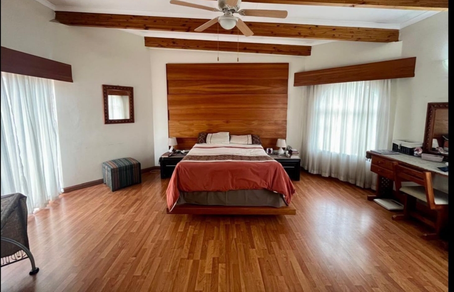 4 Bedroom Property for Sale in Sinoville Gauteng