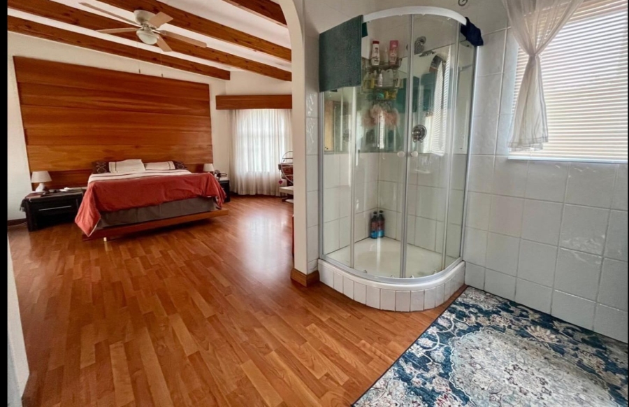 4 Bedroom Property for Sale in Sinoville Gauteng