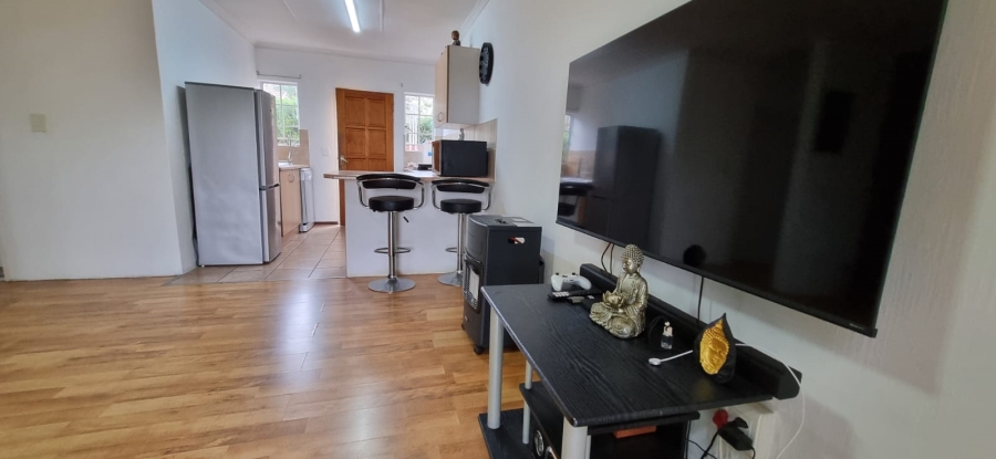 2 Bedroom Property for Sale in Honeydew Ridge Gauteng