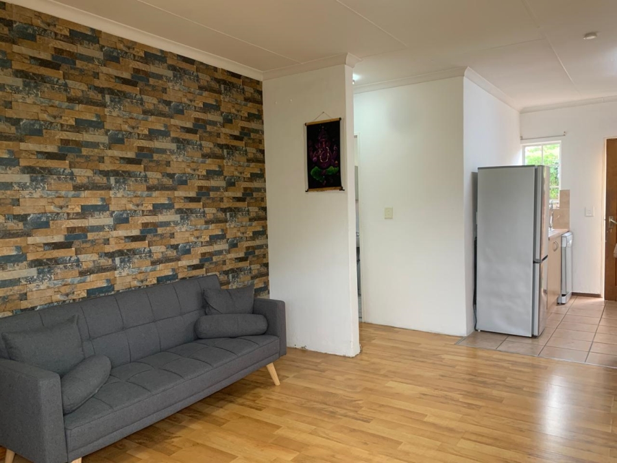 2 Bedroom Property for Sale in Honeydew Ridge Gauteng