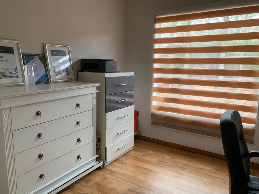 2 Bedroom Property for Sale in Honeydew Ridge Gauteng