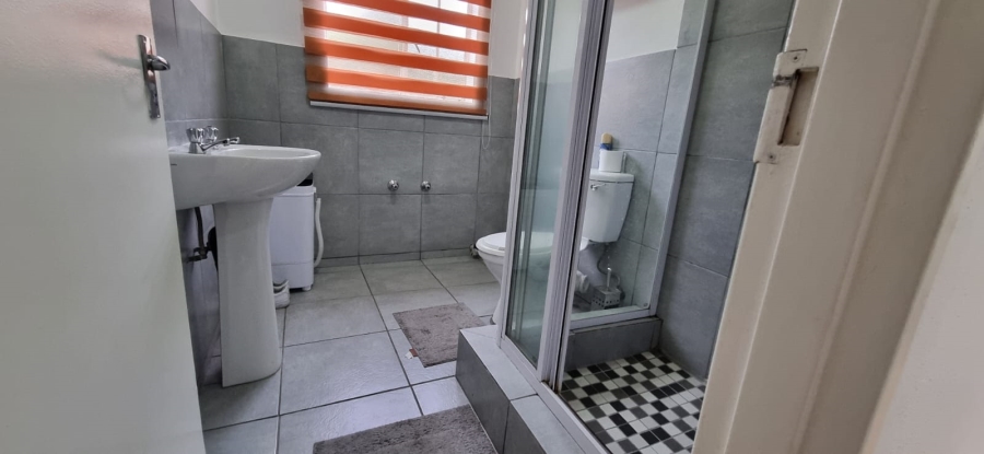 2 Bedroom Property for Sale in Honeydew Ridge Gauteng