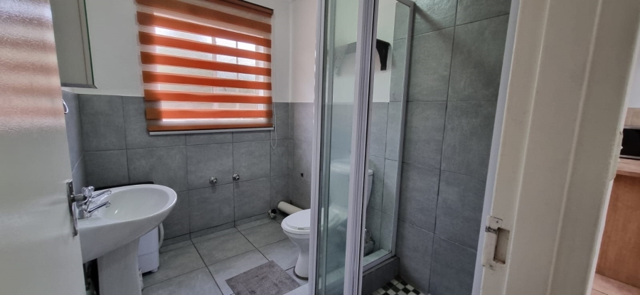 2 Bedroom Property for Sale in Honeydew Ridge Gauteng