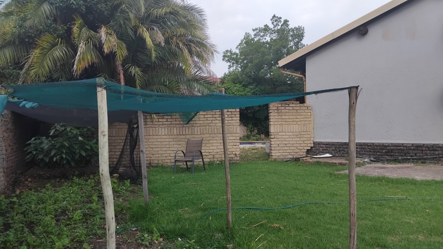 3 Bedroom Property for Sale in Glen Marais Gauteng