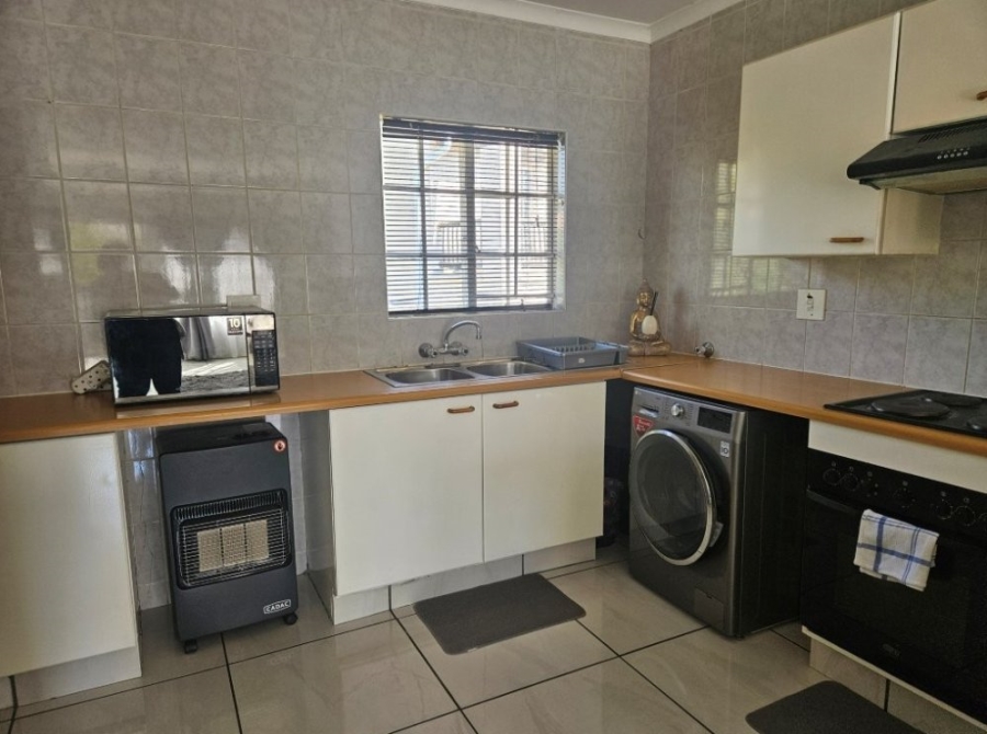 2 Bedroom Property for Sale in Eden Glen Gauteng