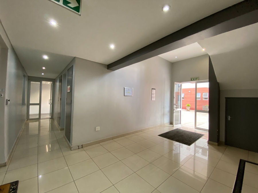 Commercial Property for Sale in Faerie Glen Gauteng