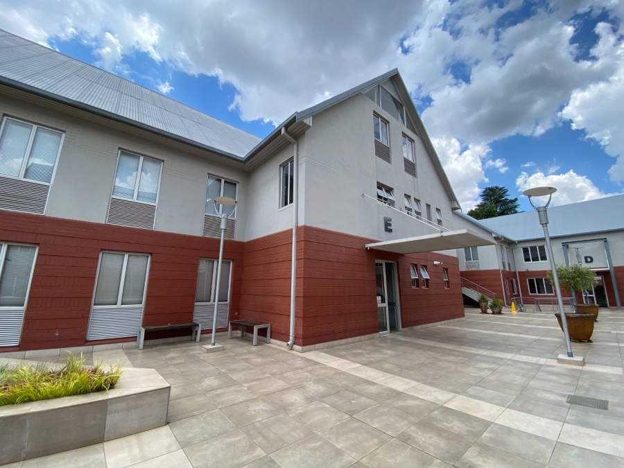 Commercial Property for Sale in Faerie Glen Gauteng