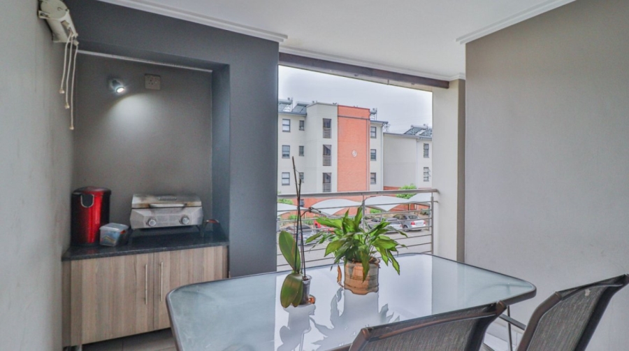 3 Bedroom Property for Sale in Sebenza Gauteng