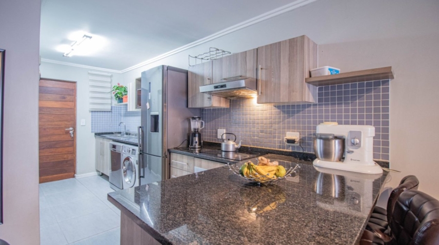 3 Bedroom Property for Sale in Sebenza Gauteng