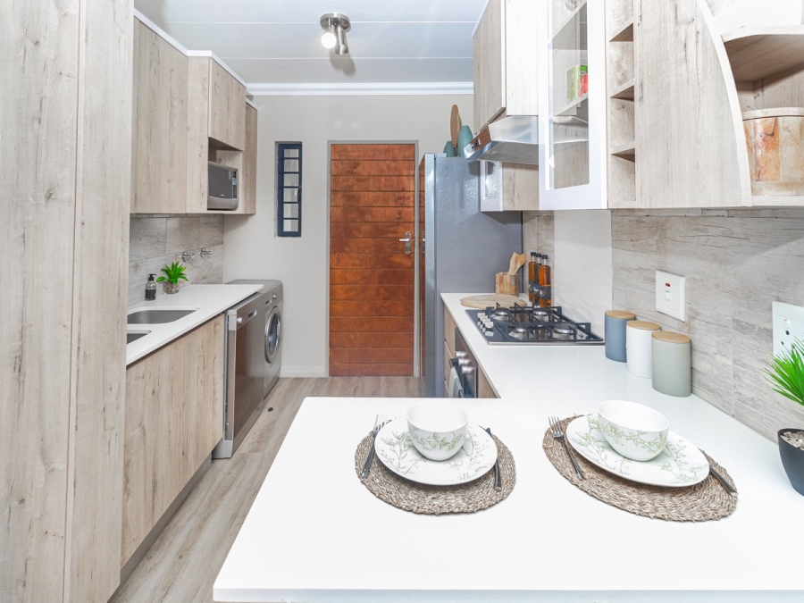 3 Bedroom Property for Sale in Roodepark Eco Estate Gauteng