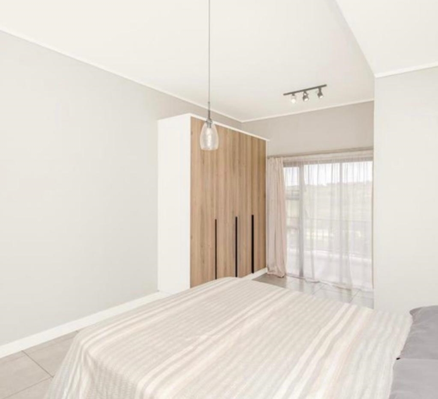 To Let 2 Bedroom Property for Rent in Waterfall Gauteng