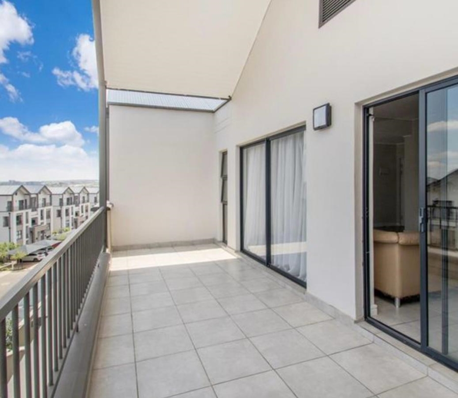 To Let 2 Bedroom Property for Rent in Waterfall Gauteng