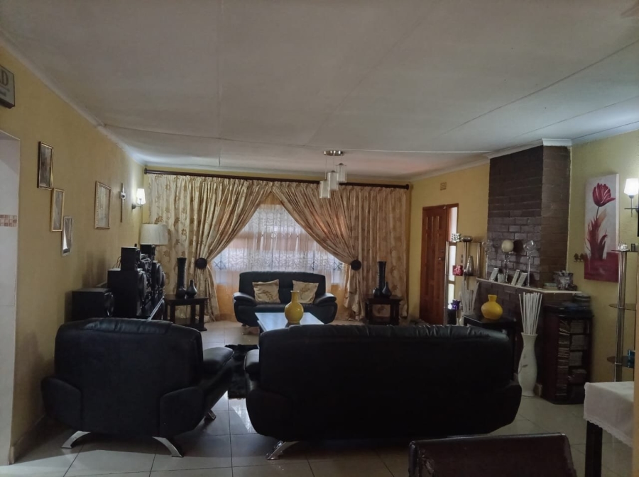 4 Bedroom Property for Sale in Delmore Park Gauteng