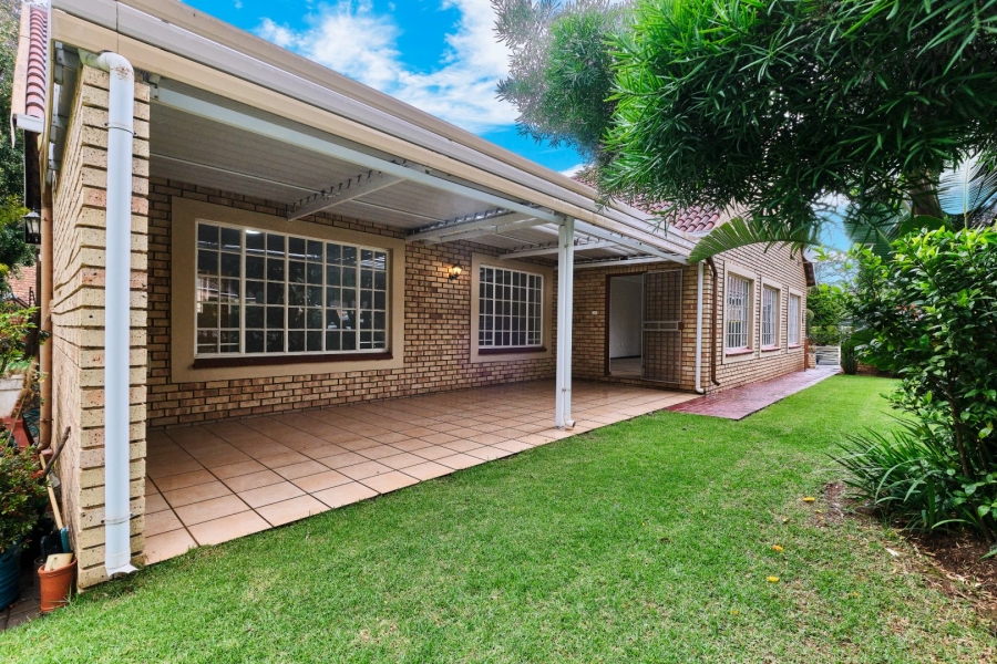 2 Bedroom Property for Sale in Wilgeheuwel Gauteng